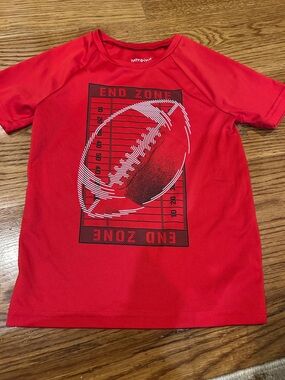 Red 'End Zone' Football Graphic Tee - Kids Jumping Beans Size 5